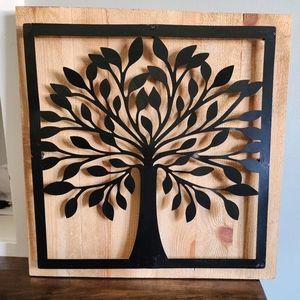 Plow and Hearth Tree wall decor 18x18